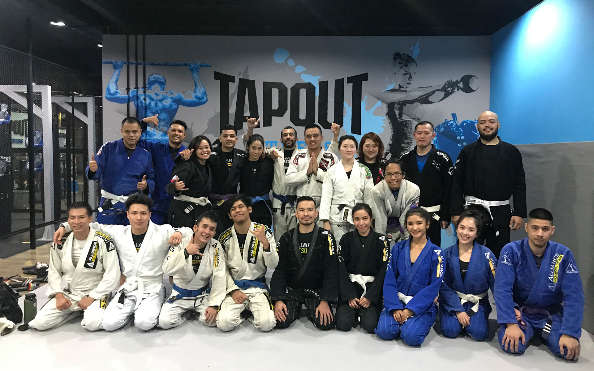 Brazilian Jiu-Jitsu training at DW Jiu-Jitsu